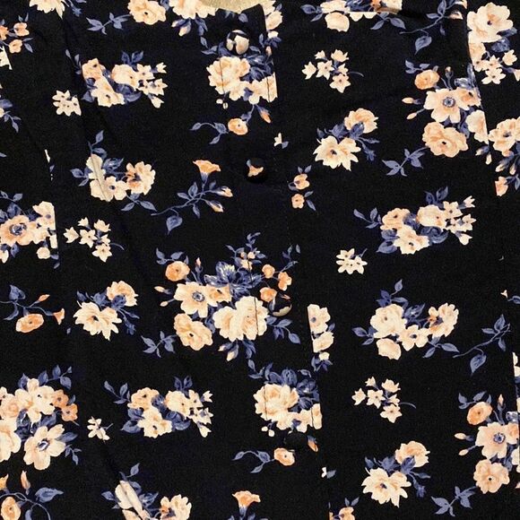 Abercrombie & Fitch Floral Crop Top - Picture 2 of 7